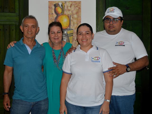 Hermes Alvarado, Ros Mira Torres, Johana de Castro y Julio Cesar Castro.